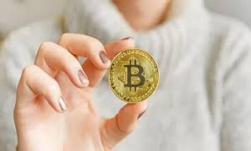   tokenim矿工费充值指南：轻松提升交易效率 / 

 guanjianci tokenim, 矿工费, 区块链, 加密货币 /guanjianci 

一、什么是tokenim？
Tokenim是一个专注于区块链技术和加密货币的金融服务平台。它不仅为用户提供一个安全的交易环境，还支持多种数字资产的管理和交易。Tokenim通过创新的技术，确保用户的交易信息安全，也帮助用户更高效地进行加密货币的交易和投资。

二、什么是矿工费？
矿工费，通常也被称为交易费，是指在区块链网络中，用户为了交易能被更快地处理而向矿工支付的费用。每当用户向区块链网络发送一笔交易时，这笔交易就会被打包在一个区块中，矿工作为验证者，会竞争将这个区块添加到区块链。如果用户想尽快完成交易，就需要支付一定的矿工费，以激励矿工优先处理他们的交易。

三、tokenim矿工费充值的必要性
在Tokenim平台上进行交易时，用户需要确保账户中有足够的矿工费。矿工费的波动性极强，受到网络拥堵、交易数量等多种因素影响，因此用户应根据实时情况来确定矿工费的充值金额。及时充值矿工费，不仅能保证交易的成功率，也能提升交易的效率，避免由于矿工费不足而导致交易延迟的问题。

四、如何进行tokenim矿工费充值？
在Tokenim上进行矿工费充值的步骤如下：
ol
    listrong登录账户：/strong首先，用户需要使用自己的账户信息登录Tokenim官网。/li
    listrong进入充值界面：/strong在用户控制面板中，找到“充值”或“矿工费充值”的选项。/li
    listrong选择充值方式：/strongTokenim支持多种充值方式，包括银行转账、信用卡充值和加密货币充值等，用户可以根据自己的需求选择合适的方式。/li
    listrong确定充值金额：/strong根据当前网络的矿工费区间，确定需要充值的金额。建议观察当前交易的拥堵情况，适当充值以免影响交易速度。/li
    listrong确认充值：/strong输入相关的支付信息并确认充值。完成后，系统会发送确认信息至用户的邮箱。/li
/ol
用户可以在“充值记录”中查看自己的充值历史，确保充值成功。

五、影响矿工费的因素
矿工费的高低受多种因素影响，了解这些因素有助于用户自己的充值策略：
ul
    listrong网络拥堵情况：/strong当区块链网络中交易量激增时，矿工费也会相应上涨，用户若要优先处理交易，可适时调整充值金额。/li
    listrong区块大小：/strong区块链的区块大小限制了在一定时间内可以处理的交易数量，这直接影响矿工费。/li
    listrong交易类型：/strong不同类型的交易可能需要不同的矿工费。比如，大额交易往往需要更高的手续费。/li
    listrong时间敏感性：/strong用户若希望快速完成交易，就需支付更高的矿工费，相反，非紧急交易可选择较低的矿工费。/li
/ul

六、矿工费的支付策略
为了交易体验，用户可以采取以下策略来合理支付矿工费：
ul
    listrong监控市场：/strong使用区块链监控工具，实时查看矿工费的市场动态，及时调整自己的交易费用。/li
    listrong选择合适的时机：/strong在网络不拥堵的时段进行交易，可有效降低矿工费支出。/li
    listrong设置矿工费自动调整：/strong某些平台提供矿工费自动调整功能，可以根据市场实时动态自动设置最优费用。/li
/ul

七、可能相关问题

1. 如何查看当前区块链网络的矿工费用？
要查看当前区块链网络的矿工费用，可以通过各种区块链浏览器和分析工具。大部分类似Etherscan、Blockchain.com等网站提供实时的矿工费评估。用户可以输入目标交易的目的地址，快速查看该网络的交易活跃度和相关矿工费用，依据这些信息帮助用户决定充值的金额。
此外，一些聚合矿工费的工具或API提供商也可能提供历史矿工费数据，可以帮助用户预测未来的费用变化。这些信息不仅有助于用户更好地管理自己的充费用，还能帮助在高峰期做好相应的策略调整。

2. 如果我的矿工费不足，交易会怎么样？
当用户在tokenim平台上进行交易时，如果矿工费不足，交易将可能处于待处理状态，几乎不会得到矿工的关注。区块链网络中的矿工会优先处理那些支付较高矿工费的交易，因此，这可能导致正常交易延误，甚至取消交易，影响资产的流转。在此情况下，用户只能重新提交交易，并设置合适的矿工费。
建议用户管理账户内容时定期查看矿工费余额，确保有足够的余额进行交易，以避免不必要的延误。

3. 如何选择合适的矿工费充值平台？
充值矿工费的平台应具备安全性和可靠性。建议用户选择知名的、口碑良好的加密货币交易所。用户可以评价这些平台的交易费用、充值方式、用户体验等方面。为了确保平台不会有资金安全问题，还应查看第三方安全审计报告和用户反馈。此外，充值过程中的透明度也是一个重要指标，用户可以通过其他用户的体验来判断该充值平台的信誉。

4. 有哪些常见的矿工费计算错误？
在充值矿工费时，用户可能会遇到多种常见的计算错误，例如：
ul
    listrong未根据网络情况调整费用：/strong忘记根据网络拥堵情况调整矿工费，导致费用设置过低。/li
    listrong忽视平台推荐：/strong未注意平台推荐的矿工费范围。/li
    listrong使用过时数据：/strong有时候，用户在根据前一天的矿工费来设置交易费，忽略了实时数据的变化。/li
/ul
解决这些错误的最好方式是时刻关注矿工费用的实时动态，适时调整设置。

5. 是否有办法降低矿工费？
用户有一些方法可以尝试降低矿工费，尤其是在网络不拥堵时，以下是几种策略：
ul
    listrong利用低峰期交易：/strong选择在区块链网络使用较少的时段进行交易，这通常可以显著减少用户支付的矿工费。/li
    listrong参与矿工费拍卖！ /strong部分区块链网络支持矿工费拍卖机制，允许用户为自己的交易设置动态费率，在现实中适应网络流量进行调节。/li
    listrong监控费用走势：/strong通过相关工具不断监控矿工费走势，抵御波动风险，有助于在低谷期买入！/li
/ul
综合利用这些策略，可以提升用户的交易效率和成功率，同时控制整体交易成本。

以上内容详细介绍了tokenim矿工费充值的相关问题和解决方案。希望对用户在实际操作中有所帮助。